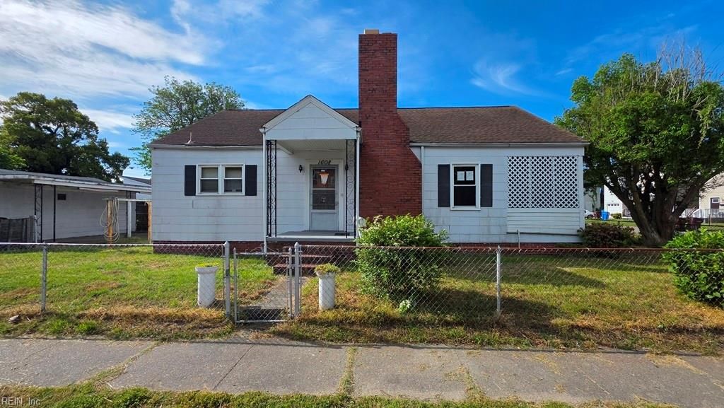 Photo of 1608 Ohio Street, Chesapeake, VA 23324 (MLS # 10632726)