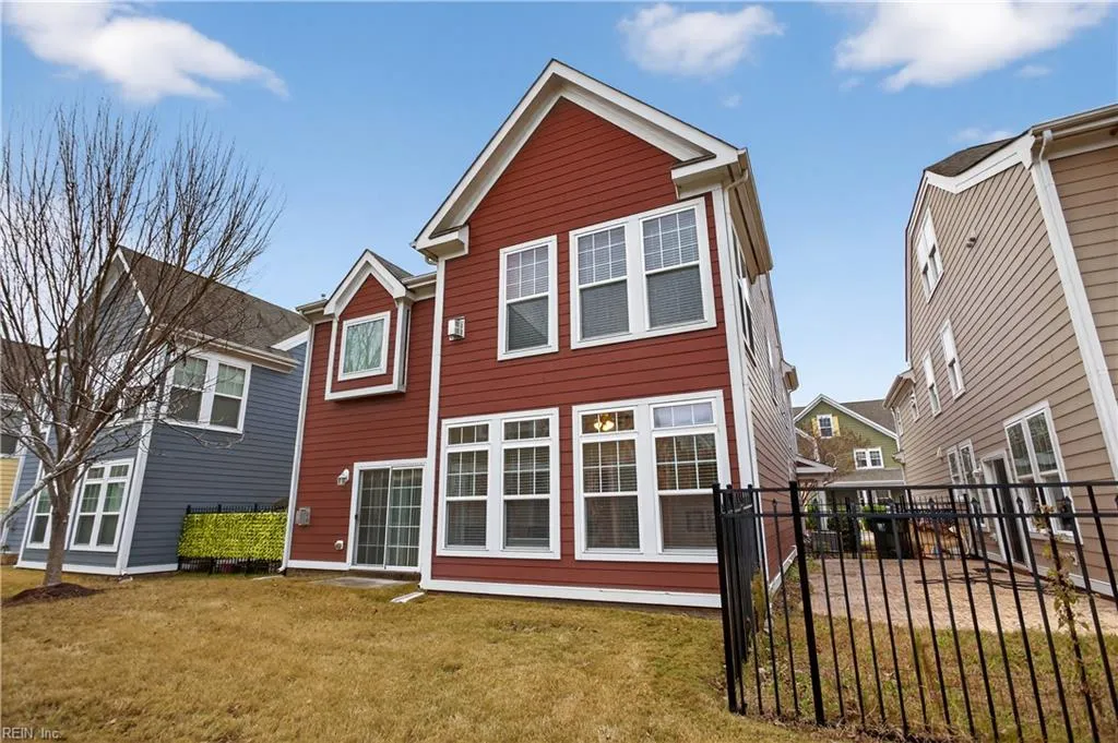 Suffolk, Virginia 23435, United States, 4 Bedrooms Bedrooms, ,3 BathroomsBathrooms,Residential,Active,254096