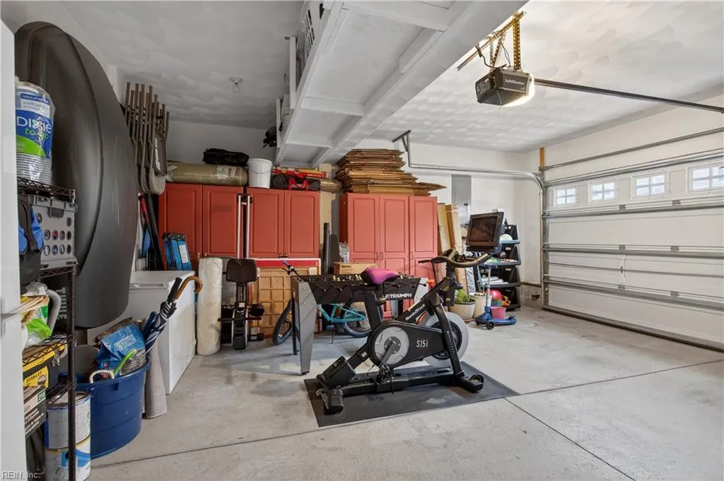 Suffolk, Virginia 23435, United States, 4 Bedrooms Bedrooms, ,3 BathroomsBathrooms,Residential,Active,254096