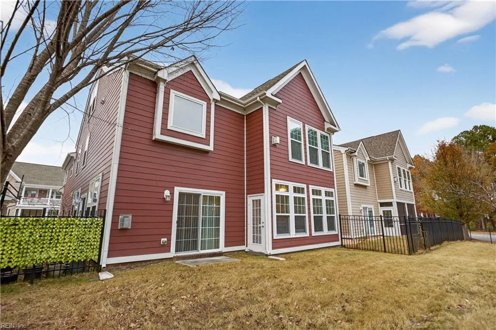 Suffolk, Virginia 23435, United States, 4 Bedrooms Bedrooms, ,3 BathroomsBathrooms,Residential,Active,254096