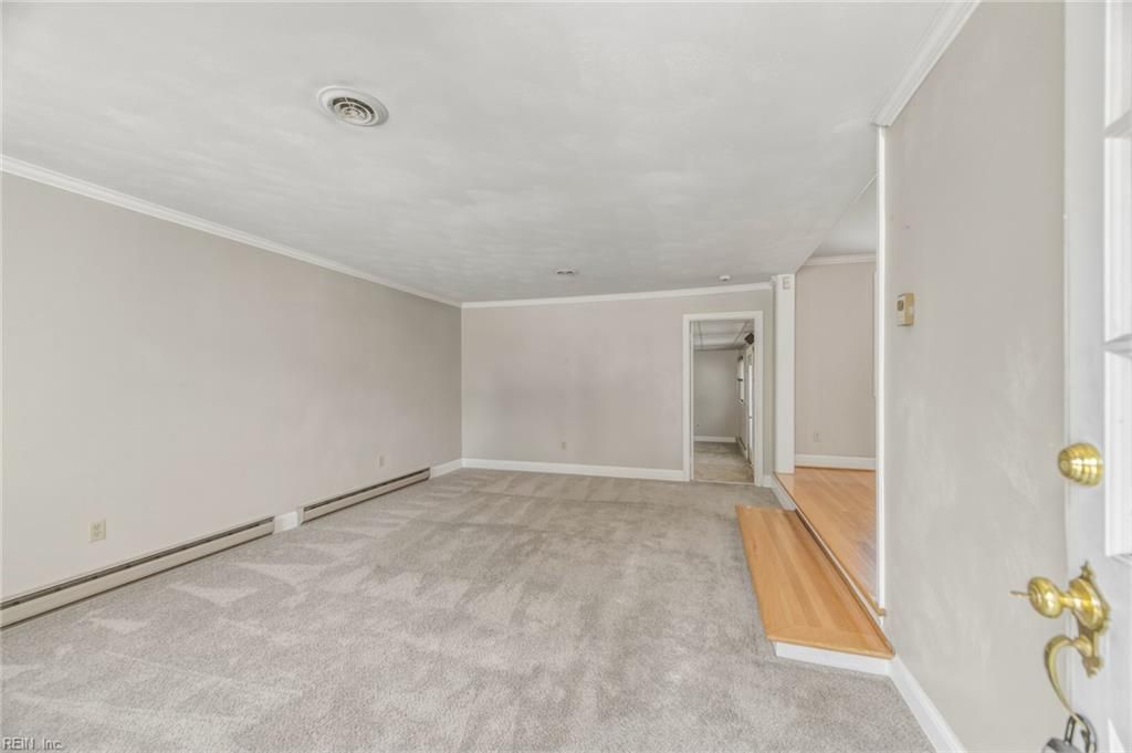 Photo of 607 16th Street, Virginia Beach, VA 23451 (MLS # 10639369)
