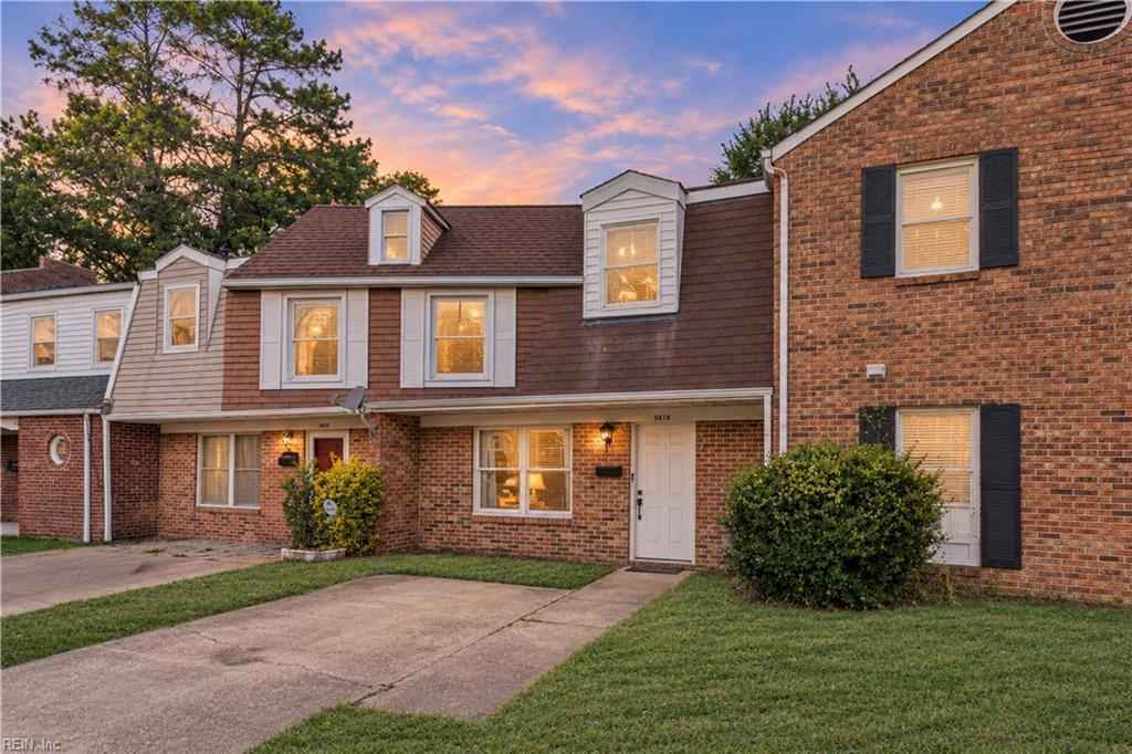 Photo of 5818 Pickering Street, Virginia Beach, VA 23462 (MLS # 10654706)