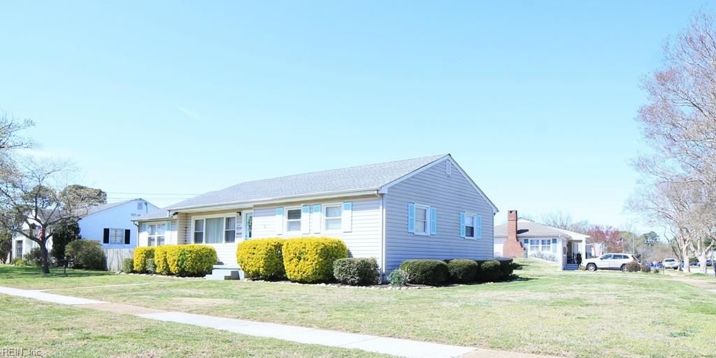 Photo of 8447 Capeview Avenue, Norfolk, VA 23503 (MLS # 10628179)