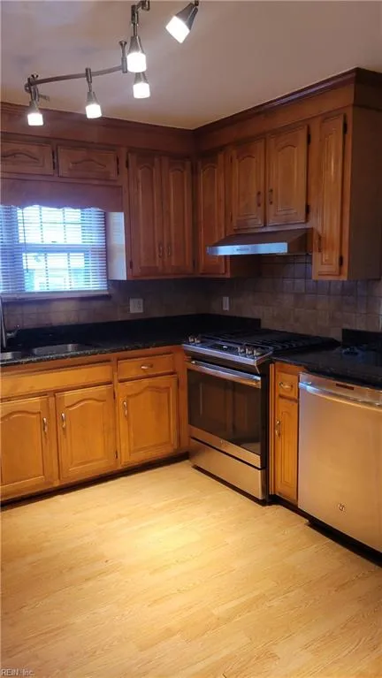 Chesapeake, Virginia 23322, United States, 3 Bedrooms Bedrooms, ,2 BathroomsBathrooms,Residential,Active,156674