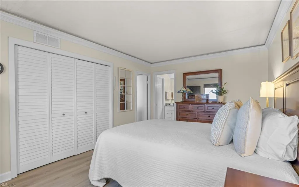 Virginia Beach, Virginia 23451, United States, 2 Bedrooms Bedrooms, ,2 BathroomsBathrooms,Residential,Active,200222