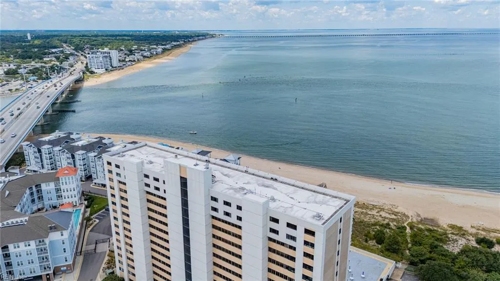 Virginia Beach, Virginia 23451, United States, 2 Bedrooms Bedrooms, ,2 BathroomsBathrooms,Residential,Active,200222