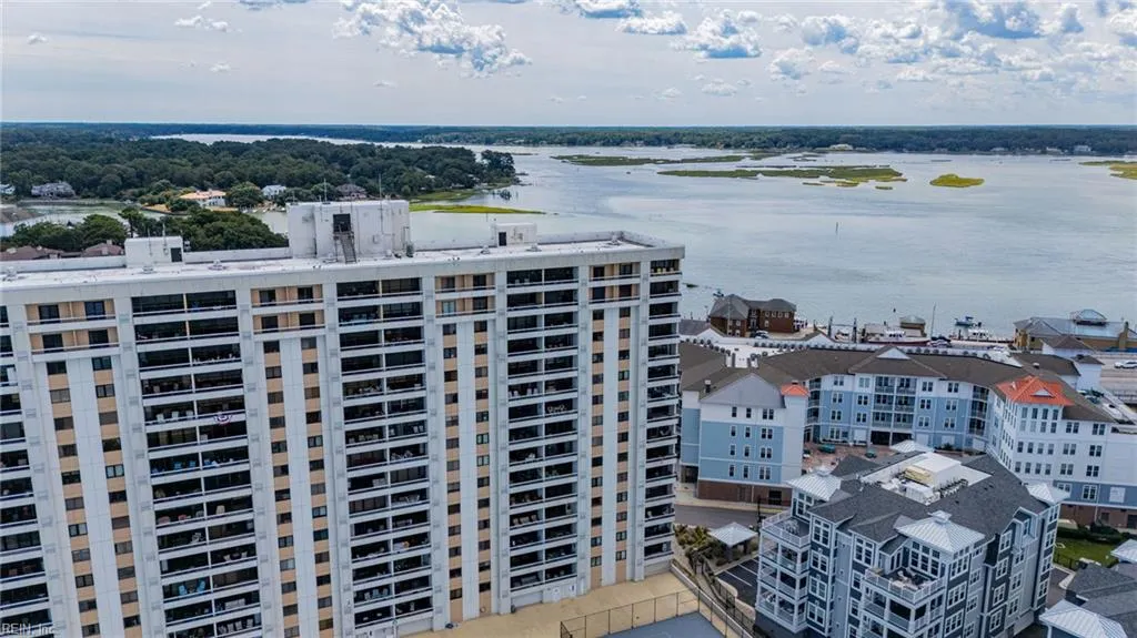 Virginia Beach, Virginia 23451, United States, 2 Bedrooms Bedrooms, ,2 BathroomsBathrooms,Residential,Active,200222