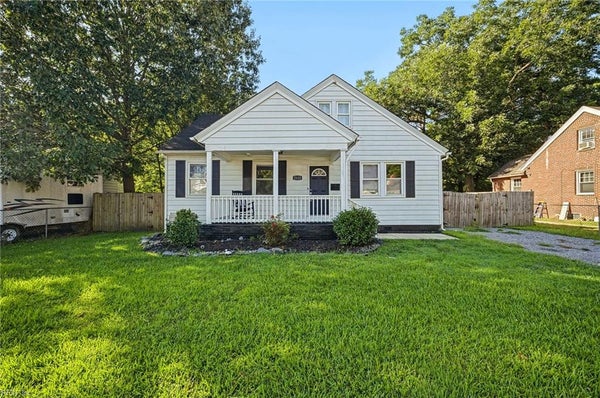 2123 GREENWOOD DR, PORTSMOUTH, VA 23702 - Image 960a49a5018949d4e5d1c2ddbae6c9d2/2975274185
