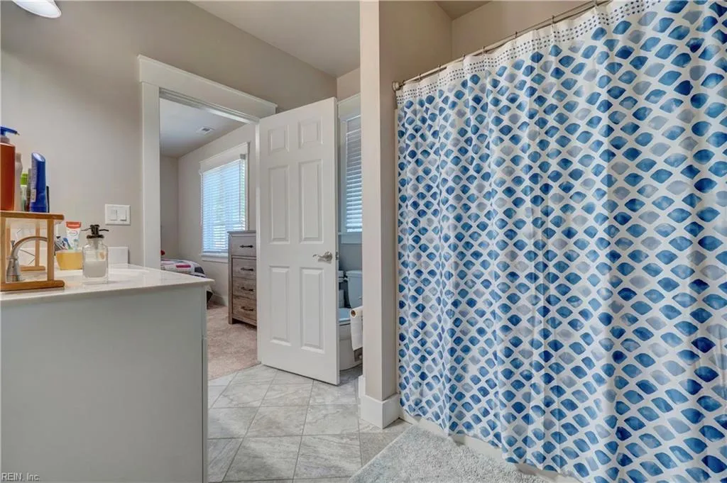 Suffolk, Virginia 23435, United States, 4 Bedrooms Bedrooms, ,4 BathroomsBathrooms,Residential,Active,165906