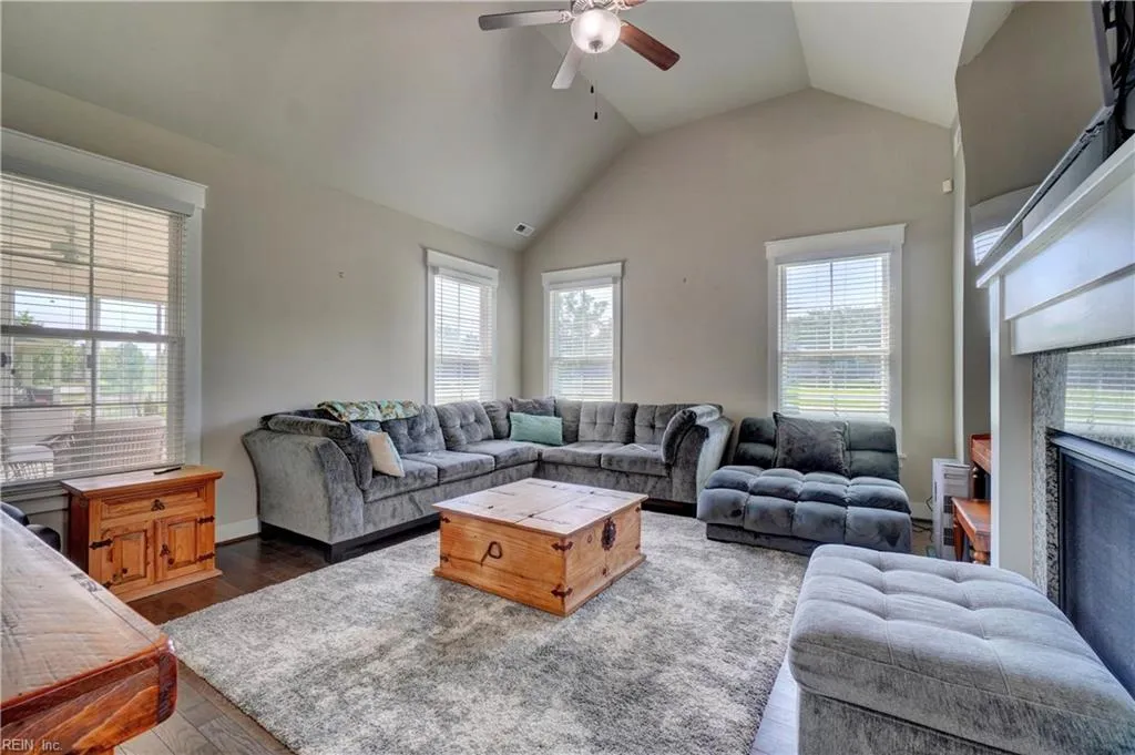 Suffolk, Virginia 23435, United States, 4 Bedrooms Bedrooms, ,4 BathroomsBathrooms,Residential,Active,165906