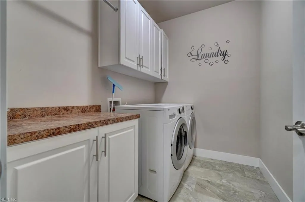 Suffolk, Virginia 23435, United States, 4 Bedrooms Bedrooms, ,4 BathroomsBathrooms,Residential,Active,165906