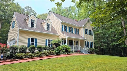 3377 Mt Pleasant RD Providence Forge VA 23140