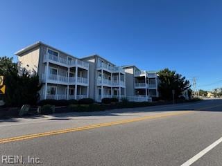 Photo of 3201 Sandpiper Road #C303, Virginia Beach, VA 23456 (MLS # 10660101)