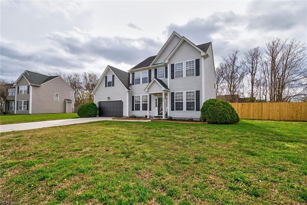 Photo of 256 Holbrook Arch, Suffolk, VA 23434 (MLS # 10624509)
