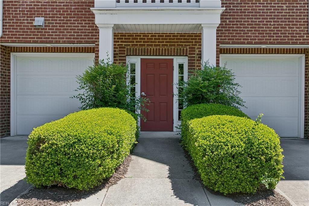 Photo of 637 Claire Lane, Newport News, VA 23602 (MLS # 10634729)