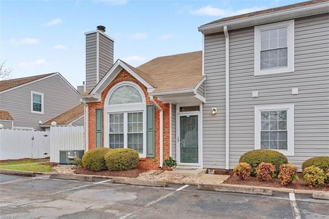 Photo of 1725 Willow Creek Court, Virginia Beach, VA 23464 (MLS # 10623662)