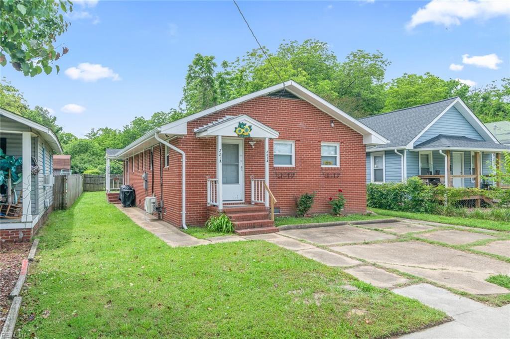 221 Herbert AVE