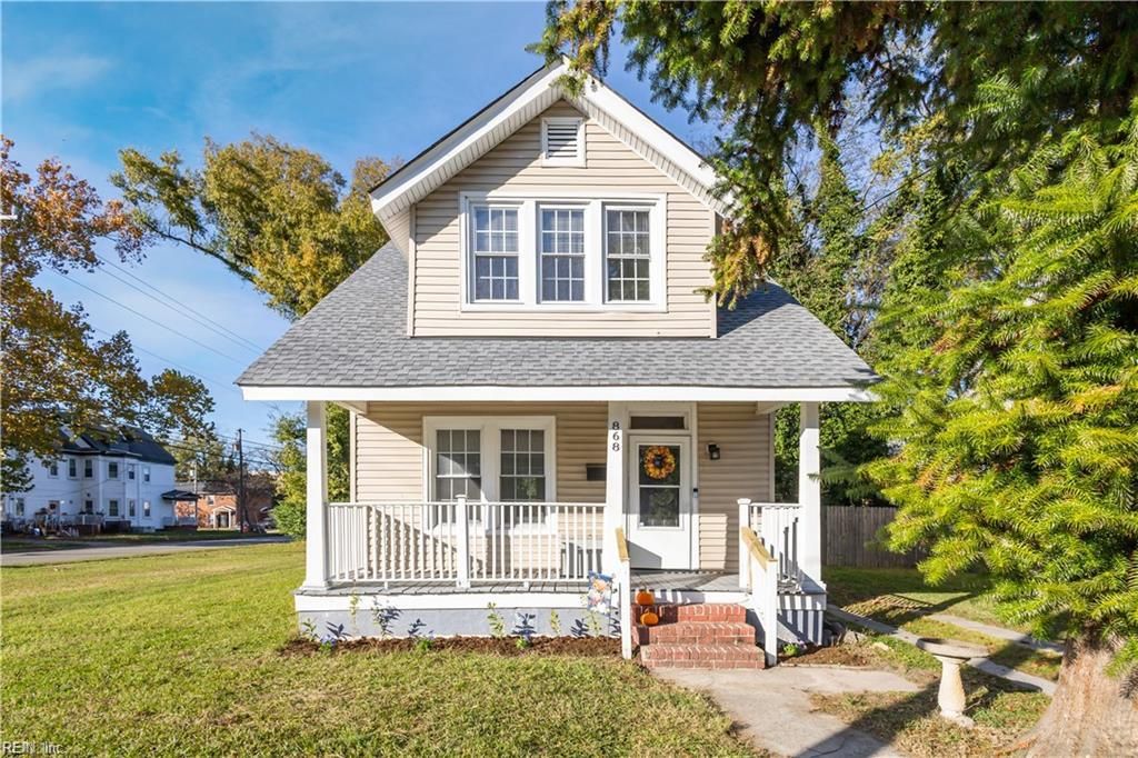 Photo of 868 W 36th Street, Norfolk, VA 23508 (MLS # 10620013)