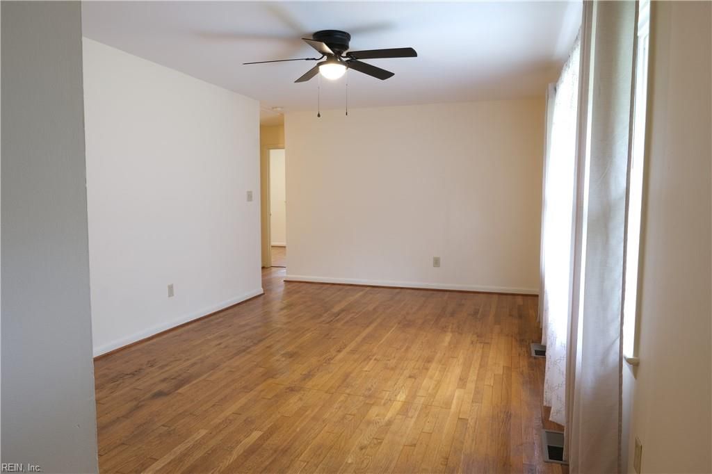 Photo of 57 Peters Lane, Newport News, VA 23606 (MLS # 10634099)
