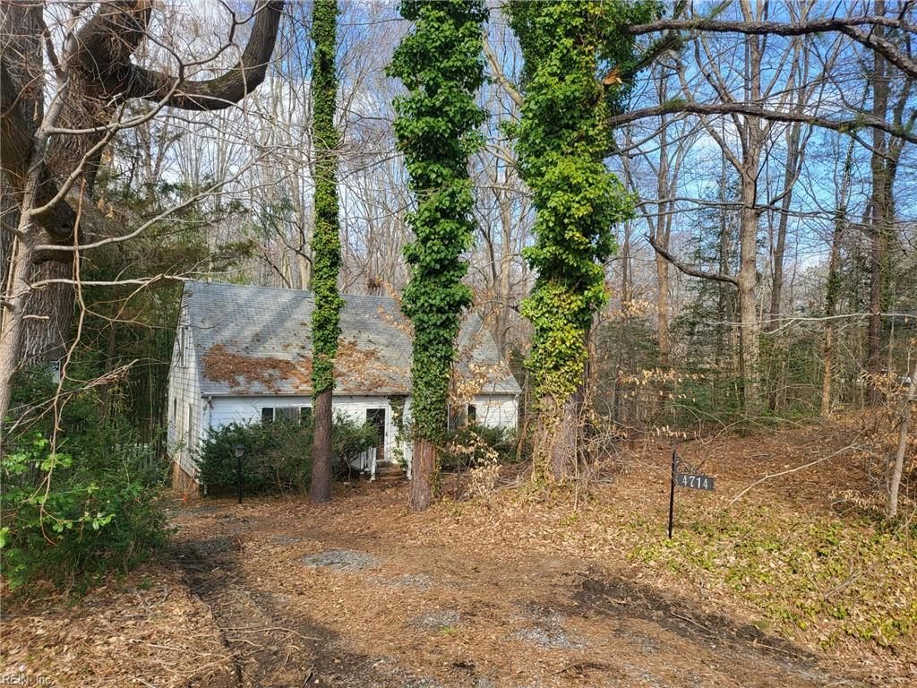 Photo of 4714 Monaco Drive, Sandston, VA 23150 (MLS # 10624099)