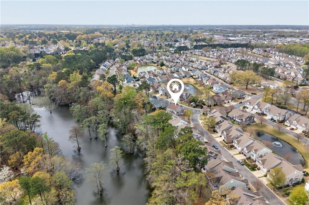 Photo of 5484 Memorial Drive, Virginia Beach, VA 23455 (MLS # 10627077)