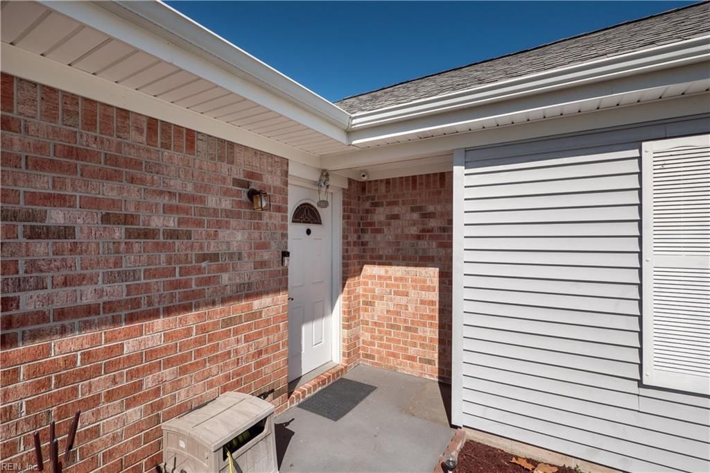 Photo of 1609 Rollins Court, Virginia Beach, VA 23454 (MLS # 10625697)