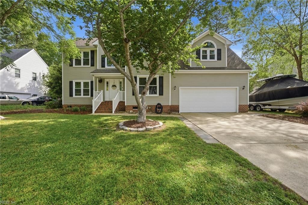Photo of 4720 Barn Swallow Dr Drive, Chesapeake, VA 23321 (MLS # 10632913)