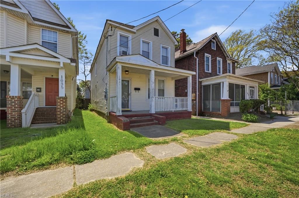 Photo of 1031 Anderson Street, Norfolk, VA 23504 (MLS # 10628193)
