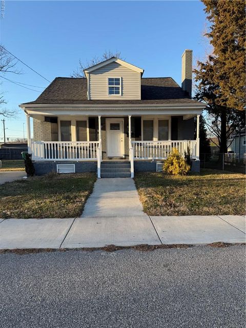 Photo of 1029 38th Street, Newport News, VA 23607 (MLS # 10613434)