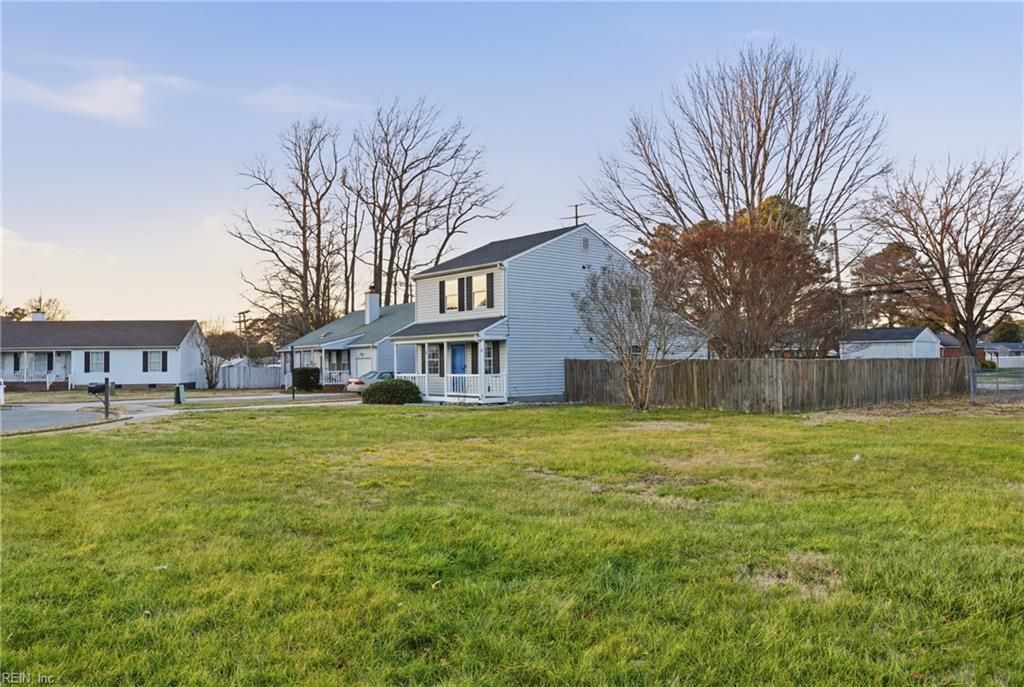 Photo of 2 Bobs Court, Hampton, VA 23605 (MLS # 10615567)