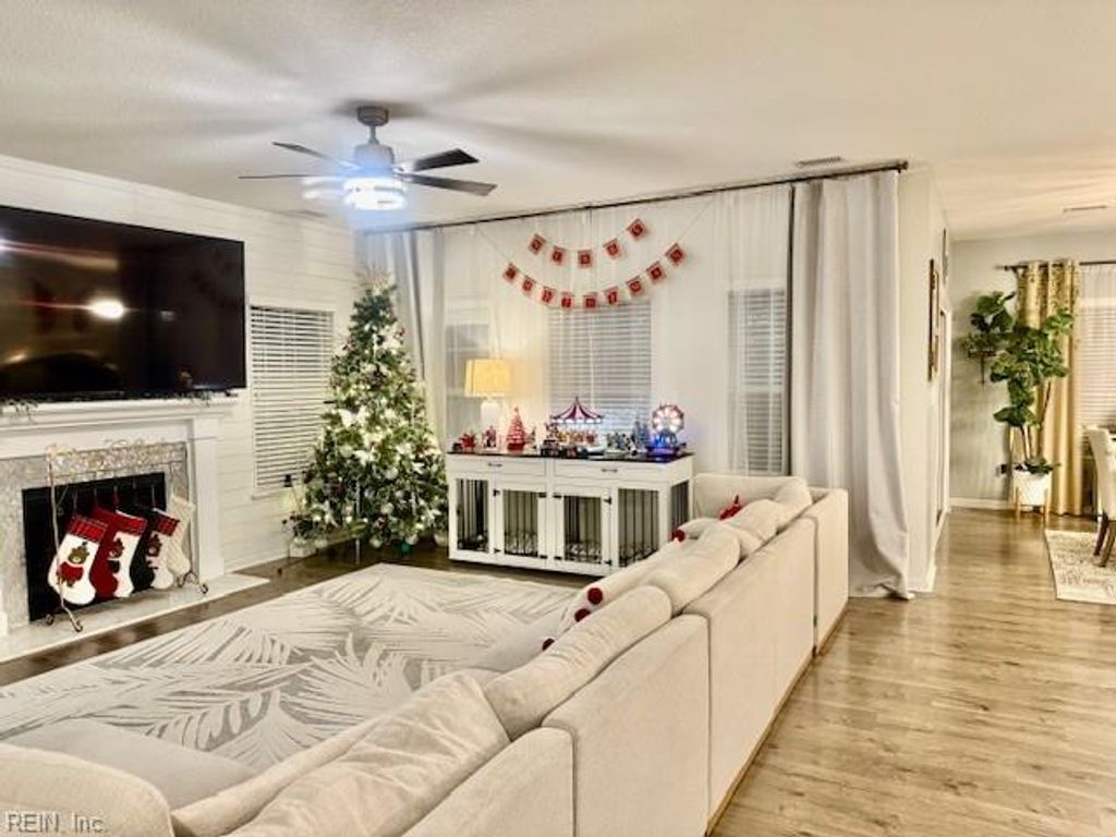 Photo of 1836 Carrera Ridge, Chesapeake, VA 23320 (MLS # 10611748)