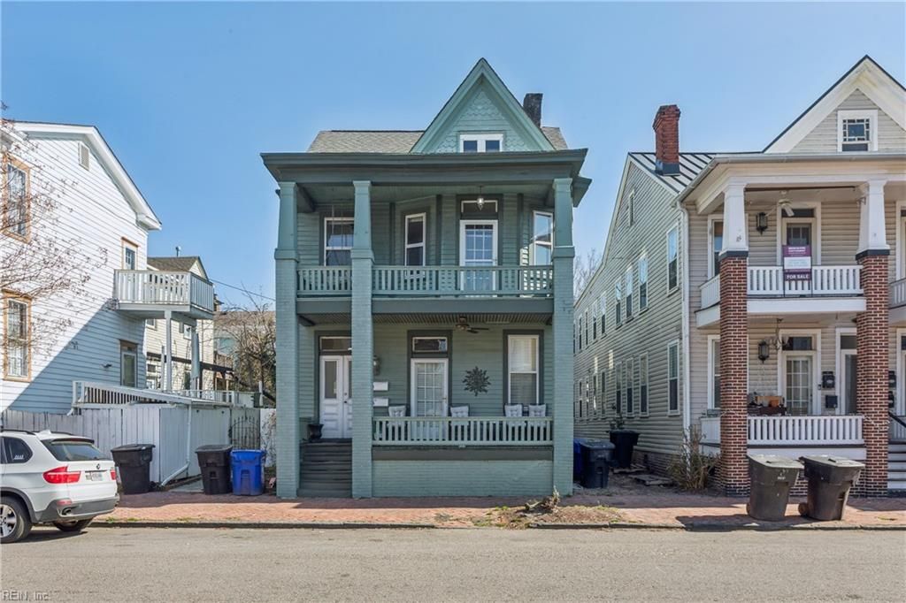 Photo of 437 Dinwiddie Street #B, Portsmouth, VA 23704 (MLS # 10620245)