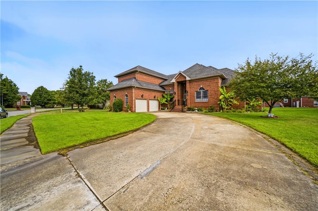 Photo of 1824 Lancing Crest Lane, Chesapeake, VA 23323 (MLS # 10654932)