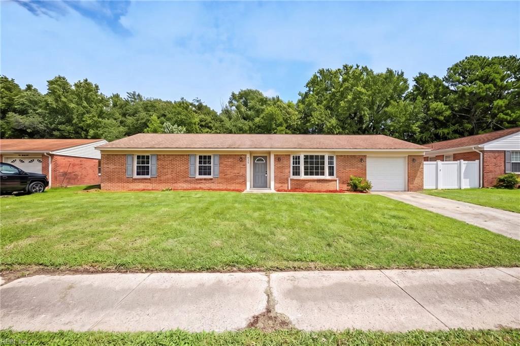 Photo of 978 Strickland Boulevard, Virginia Beach, VA 23464 (MLS # 10648005)