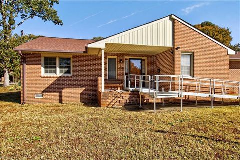 Photo of 215 Woodbury Forrest Drive, Hampton, VA 23666 (MLS # 10631160)