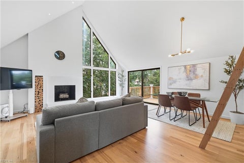 Photo for 696 Mowbray ARCH 250