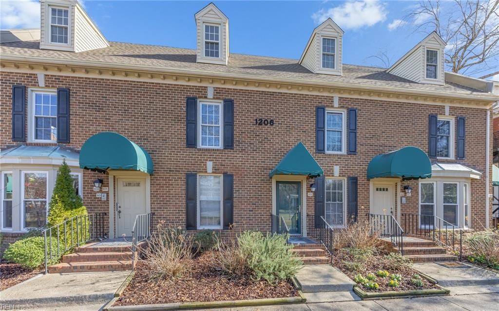 Photo of 1206 Stockley Gardens #405, Norfolk, VA 23517 (MLS # 10627356)