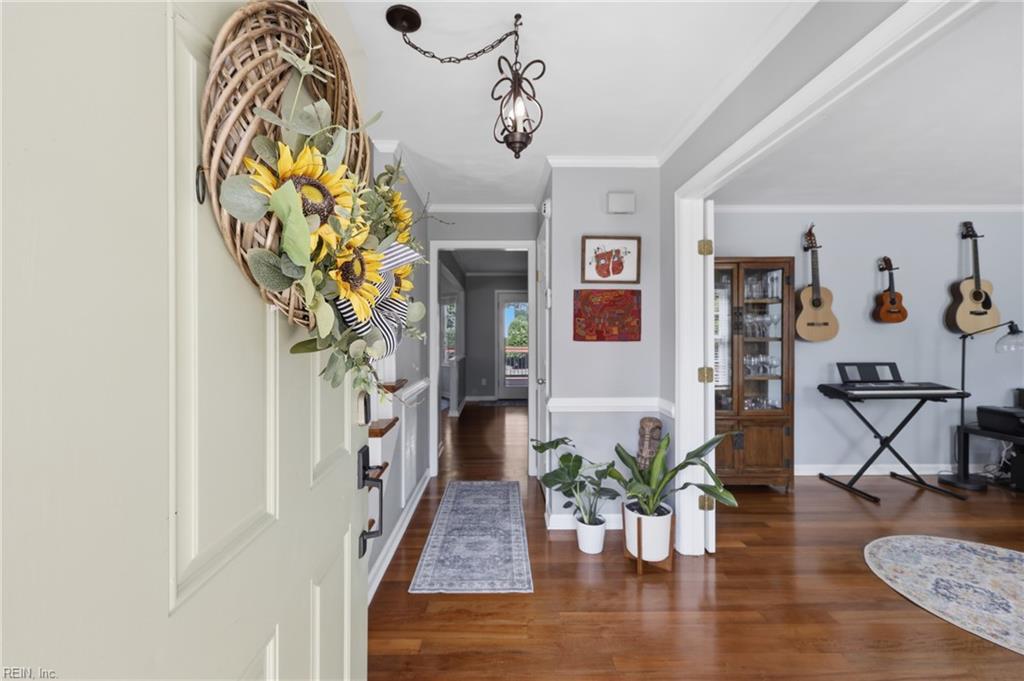 Photo of 5624 State Street, Virginia Beach, VA 23455 (MLS # 10639143)