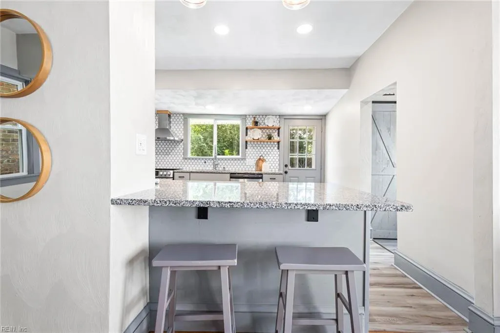 Norfolk, Virginia 23504, United States, 3 Bedrooms Bedrooms, ,2 BathroomsBathrooms,Residential,Active,160511