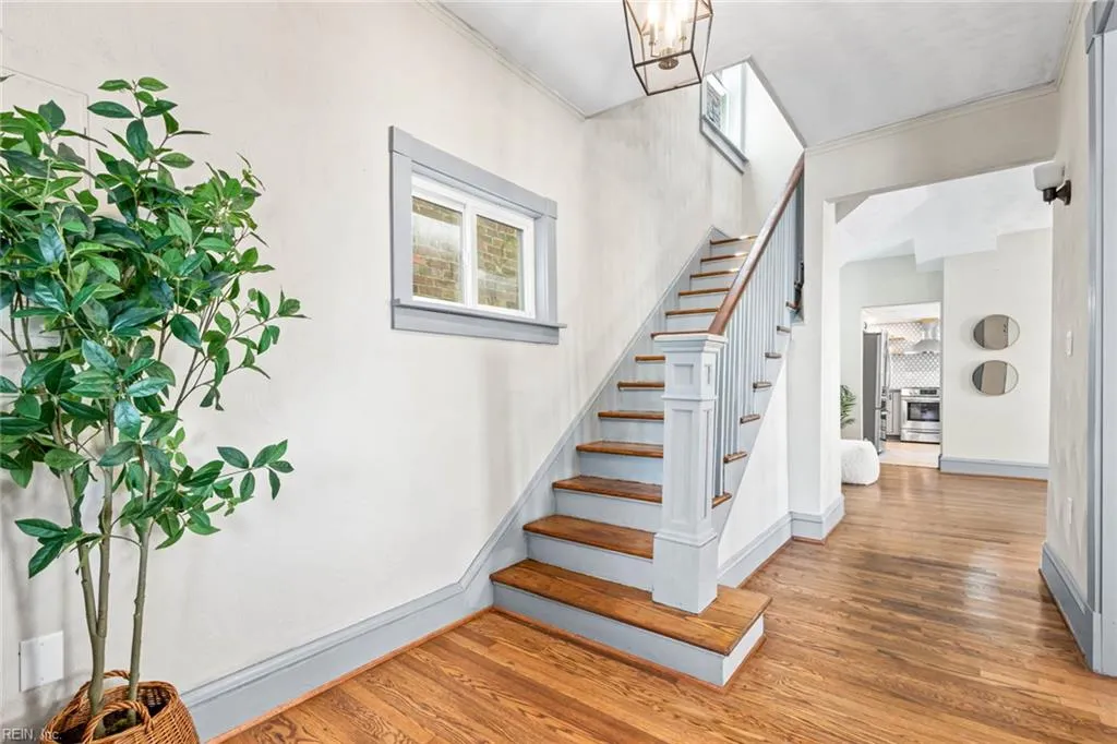 Norfolk, Virginia 23504, United States, 3 Bedrooms Bedrooms, ,2 BathroomsBathrooms,Residential,Active,160511