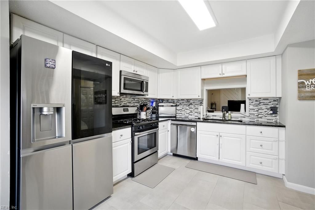 Photo of 714 Quesnel Drive, Virginia Beach, VA 23454 (MLS # 10600804)