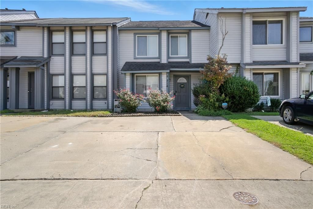 Photo of 714 Quesnel Drive, Virginia Beach, VA 23454 (MLS # 10600804)