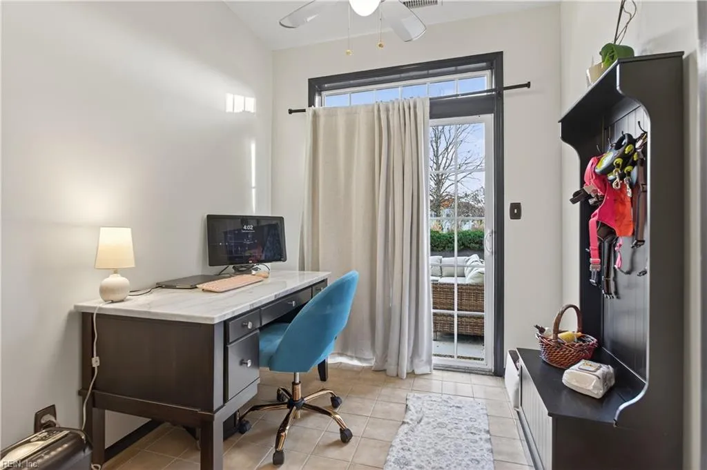 Williamsburg, Virginia 23188, United States, 3 Bedrooms Bedrooms, ,3 BathroomsBathrooms,Residential,Active,248044