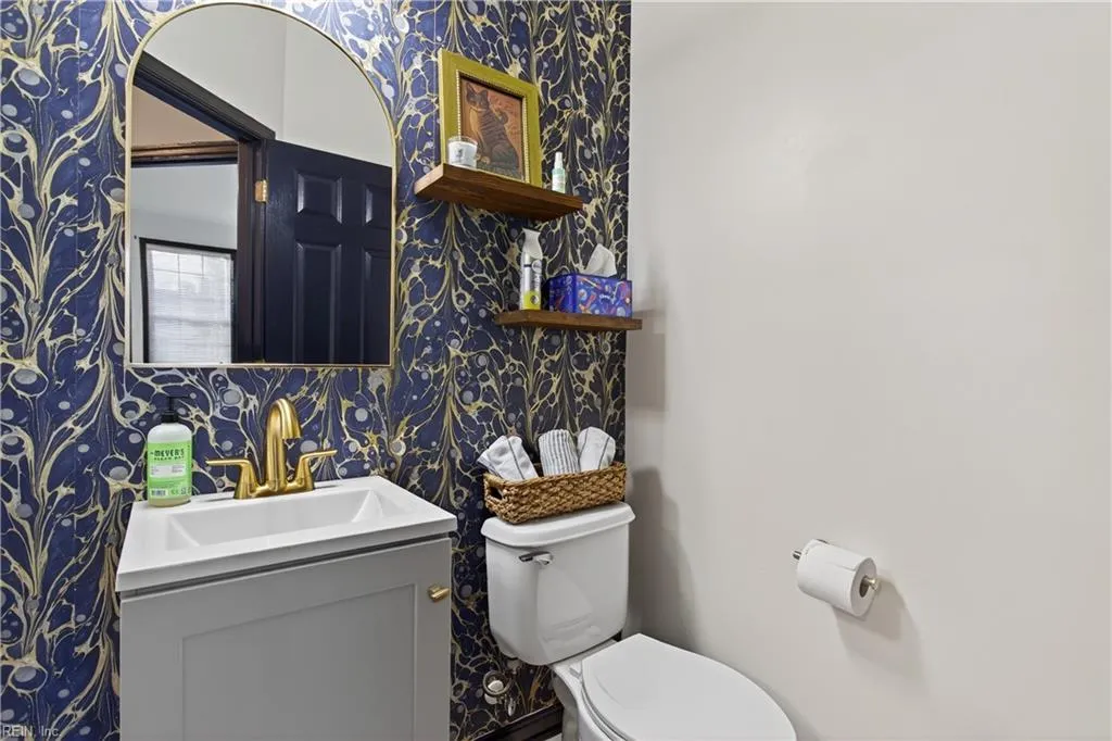 Williamsburg, Virginia 23188, United States, 3 Bedrooms Bedrooms, ,3 BathroomsBathrooms,Residential,Active,248044