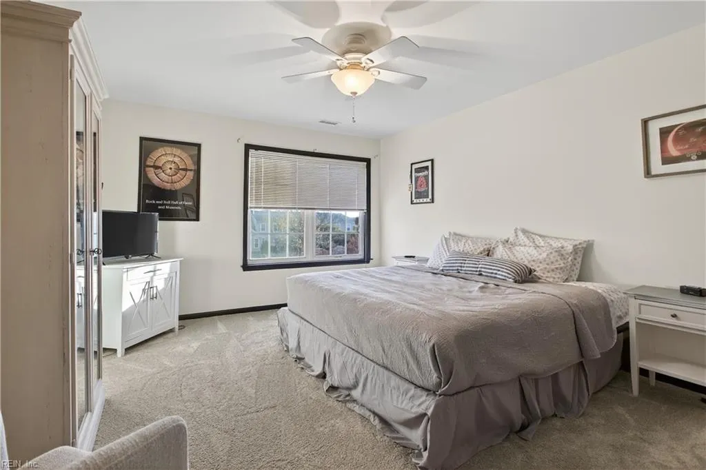 Williamsburg, Virginia 23188, United States, 3 Bedrooms Bedrooms, ,3 BathroomsBathrooms,Residential,Active,248044