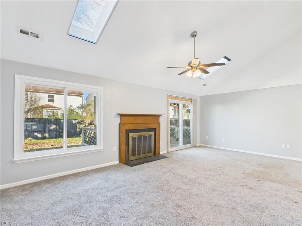 Photo of 875 Melrose Terrace, Newport News, VA 23608 (MLS # 10612325)