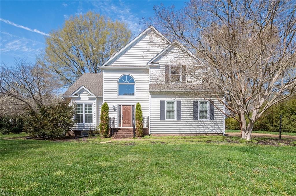 Photo of 103 Clipper Creek Lane, Smithfield, VA 23430 (MLS # 10625968)