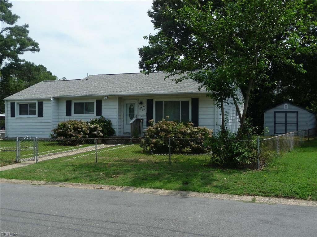 Photo of 1712 Birchwood Road, Virginia Beach, VA 23455 (MLS # 10641698)