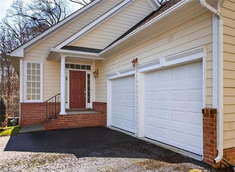 Photo of 509 Shaindel Drive, Williamsburg, VA 23185 (MLS # 10623608)