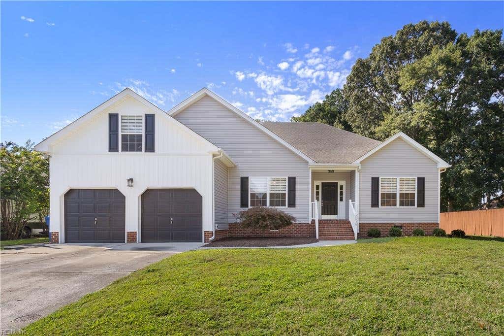 Photo of 2636 Deerfield Crescent, Chesapeake, VA 23321 (MLS # 10650956)